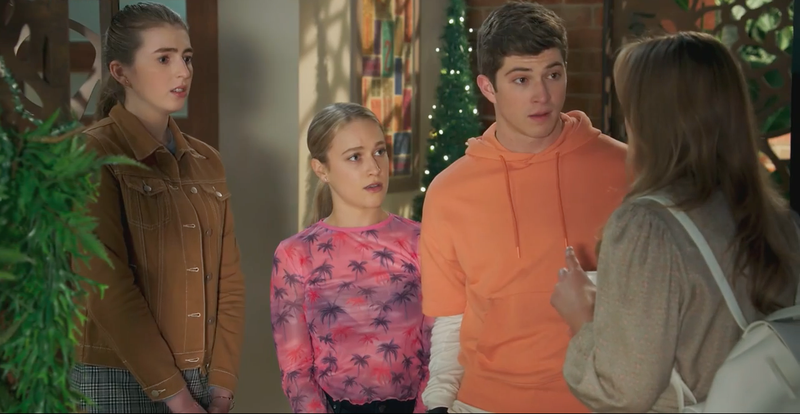 Neighbors spoilers, Harlow Robinson, Hendrix Greyson, Roxy Willis, Mackenzie Hargreaves