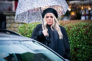 EastEnders-Spoiler: Sharon Beale nimmt schockierende Rache!