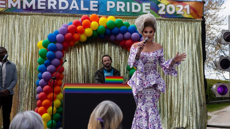 La Vivienne sur scène au Pride