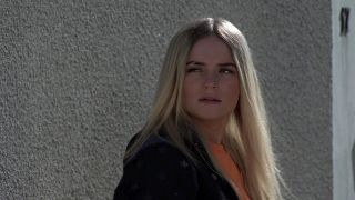 Coronation Street SPOILERIT: Poliisi kuulustelee kauhuissaan Kelly Neelania