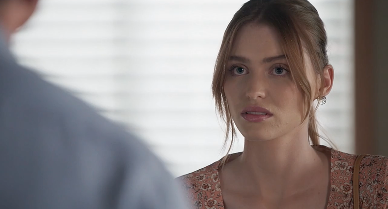 Spoilers de local y visitante, Chloe Anderson