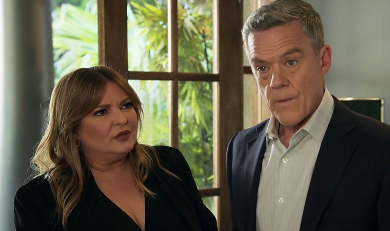 Terese Robinson i Paul Robinson w Sąsiedzi.