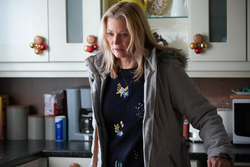 Kathy vuole la sua famiglia riunita per Natale a EastEnders