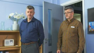 Spoilers Doctors: Joe Pasquale staruri invitate intr-un rol DUBLU!