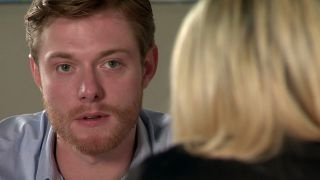 Spoiler Coronation Street: Daniel Osbourne andrà a letto con Nicky?