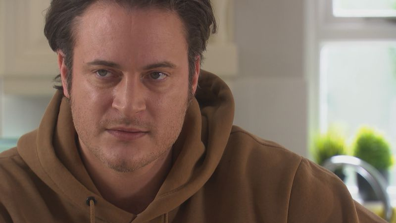 Luke Morgan interpretado por Gary Lucy en Hollyoaks