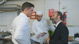 Spoilers des docteurs : Daniel Granger dans la GRANDE confrontation au restaurant !