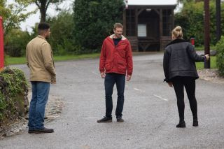Emmerdale-spoilers! Tracy doet een SCHOKKENNIS aan vijand Jamie Tate