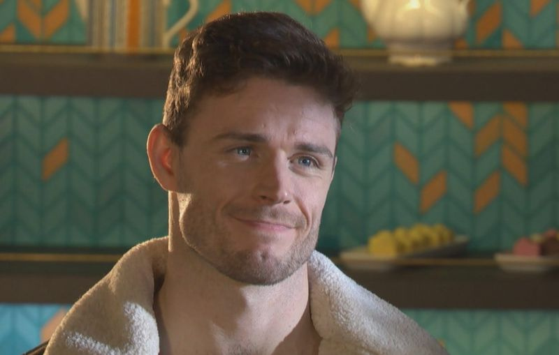 Ο John Paul McQueen και ο George Kiss στην 5η εβδομάδα του Hollyoaks