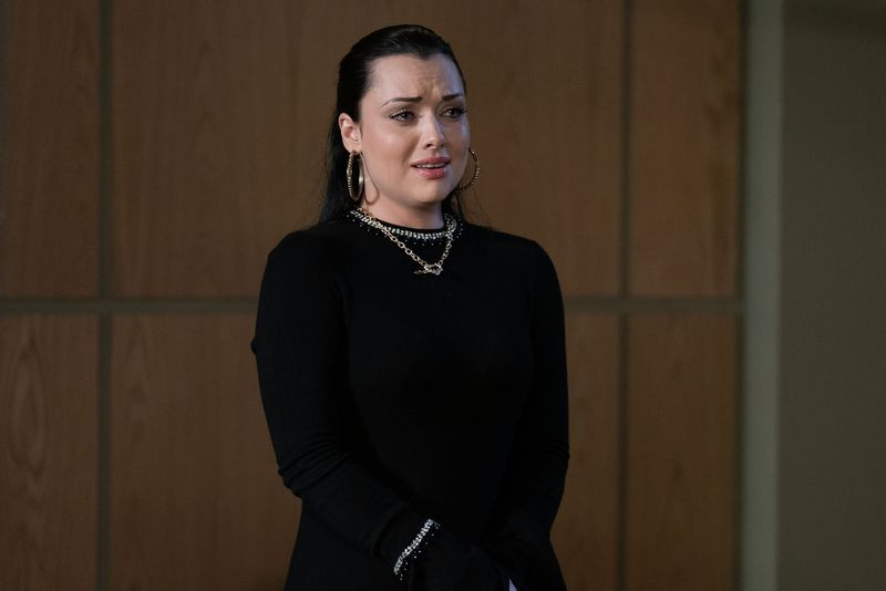 Whitney așteaptă verdictul în EastEnders