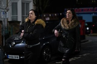 EastEnders Whitney Dean ja Michaela Turnbull