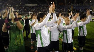 Οι παίκτες της Racing Santander σταμάτησαν την ισοπαλία του κυπέλλου με διαμαρτυρία στο γήπεδο