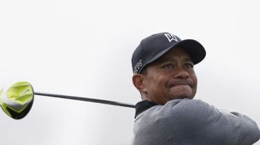 Acesta este sfârșitul pentru Tiger Woods rănit, când se întorc problemele cu spatele?