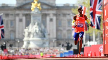 Atletul britanic Mo Farah a terminat pe locul al treilea la Maratonul de la Londra din 2018
