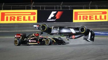 Hamilton voitti jännittävän Bahrain GP:n, kun F1 nousee sisätaistelun yläpuolelle