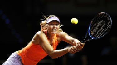 Wimbledon zakazuje Nastase - ale čo Maria Šarapovová?