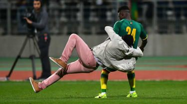 Senegal vs Coasta de Fildeș anulat după invazia terenului - poze