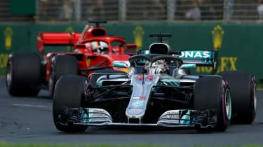 Prehľad F1: Lewis Hamilton už „nemôže stratiť ďalšie body“ na Sebastiana Vettela