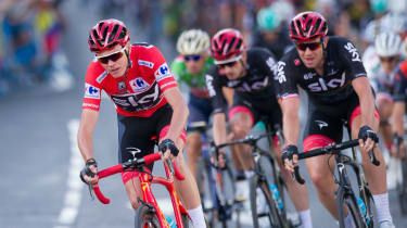 Chris Froome se piše v zgodovino z zmago na Vuelta a Espana