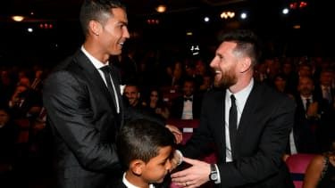 Cristiano Ronaldo a Lionel Messi získali päť ocenení Ballon D