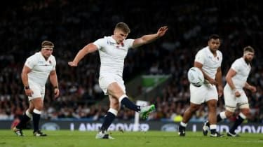 Owen Farrell från England
