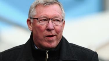 Ferguson enfrentará preguntas sobre Rooney, tarjeta roja y árbitro