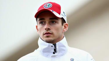 F1: Леклерк се готви да предизвика Хамилтън и Фетел за титлата през 2019 г