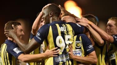 Usain Bolt zapusti Mariners: so njegove nogometne sanje konec?