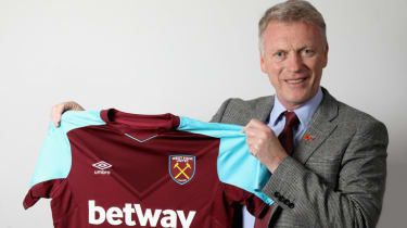 Fanii nemulțumiți de West Ham, care se luptă, se îndreaptă către Moyes