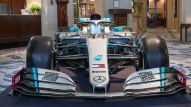 Mercedes W11 livery F1 2020 bil