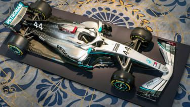 Mercedes W11 livery F1 2020 bil