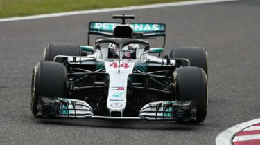VC Japonska F1: Hamilton na pole position, čas začiatku pretekov, televízny kanál, stávkové kurzy