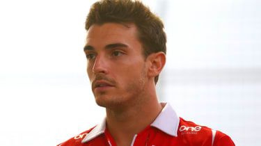 ジュールビアンキのクラッシュ：ドライバーが人生のために戦うF1への質問