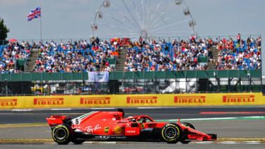 Ferrarijev Sebastian Vettel je zmagal na dirki za Veliko nagrado Velike Britanije formule 1 2018 v Silverstonu