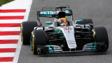 Lewis Hamilton testira za Mercedes