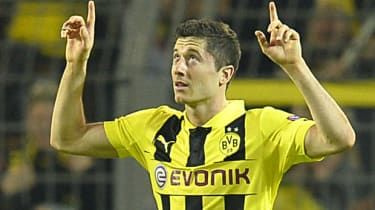Borussia Dortmund azota al Real Madrid y España vuelve a humillar
