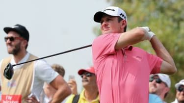 Je to výhoda Justina Rosea v pretekoch o pozíciu európskeho golfistu číslo 1