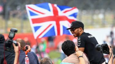 Velika nagrada Velike Britanije: drama F1, ko Hamilton zmaguje v Silverstonu