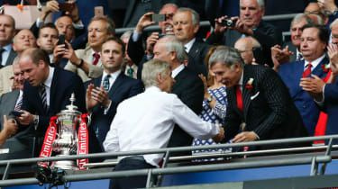 Stan Kroenke Arsene Wenger Arsenal generalforsamling