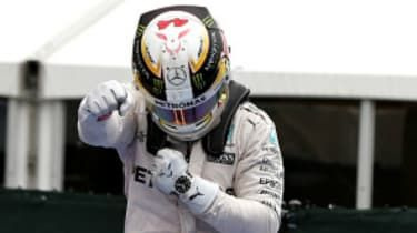 Lūiss Hamiltons Kanādas Grand Prix uzvaru velta Muhamedam Ali