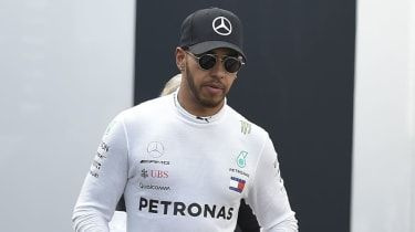 F1 kopsavilkums: Lūisa Hamiltona uzvalks 112 miljonu mārciņu vērtībā un ienesīgs jauns līgums