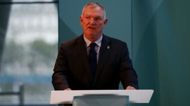 Fotbaliștii gay ar trebui să iasă împreună, spune șeful FA