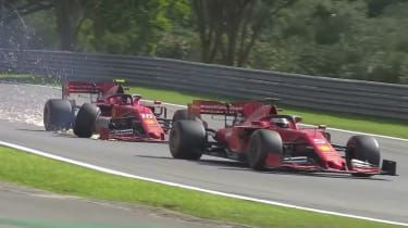 Piloti Ferrari Sebastian Vettel a Charles Leclerc sa zrazili počas Veľkej ceny Brazílie