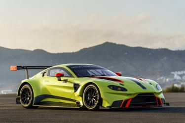 Aston Martin Vantage 18