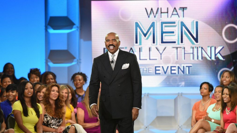 Steve Harvey powraca do rozmowy w „Bardziej intymnym” „Steve on Watch”