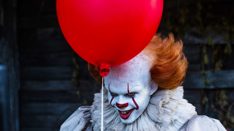   Bill Skarsgård filmis Pennywise