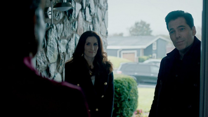 ‘SurrealEstate’ é estrelado por Tim Rozon e Sarah Levy em Luke’s Family Secret e Susan’s Power