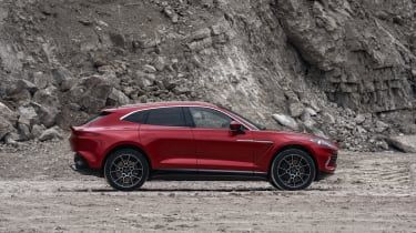 Aston Martin DBX