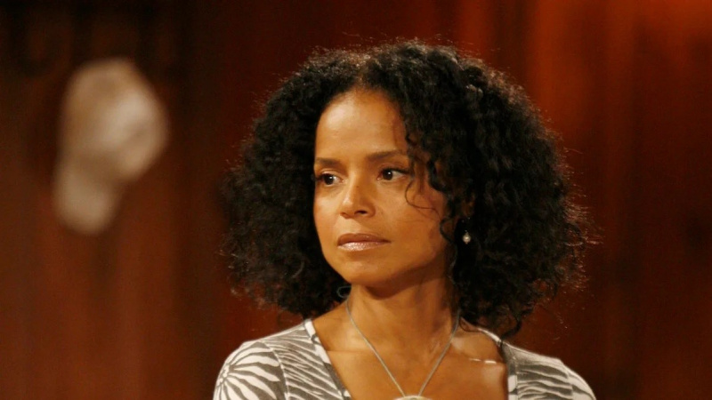   Victoria Rowell kot Druscilla v filmu Mladi in nemirni
