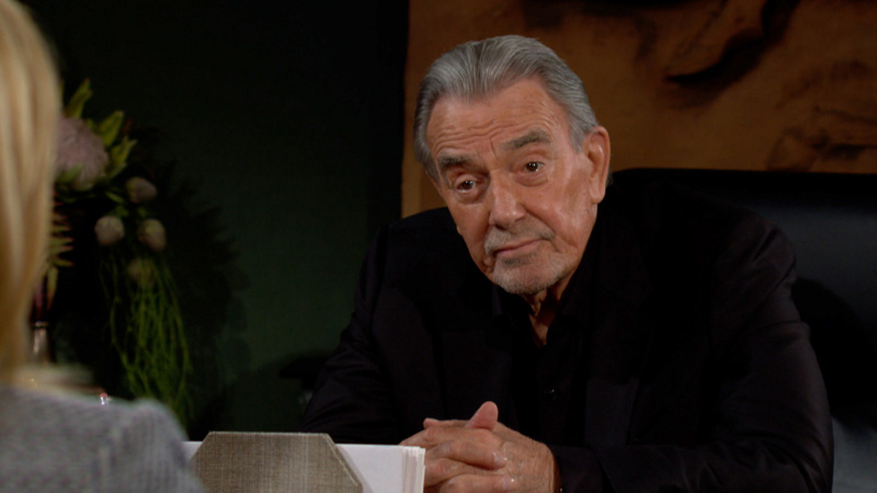 Eric Braeden ako Victor vo svojej kancelárii v The Young and the Restless